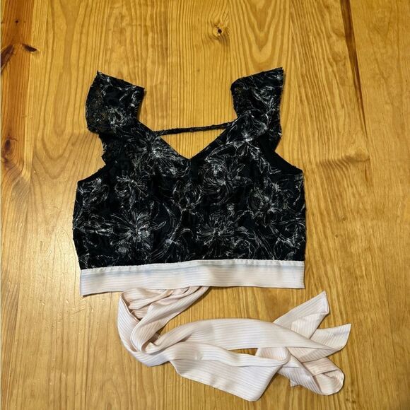 Koch Mini Cropped Top Floral Black/Light Pink w/ Sash Women’s SIZE SMALL - Picture 3 of 9